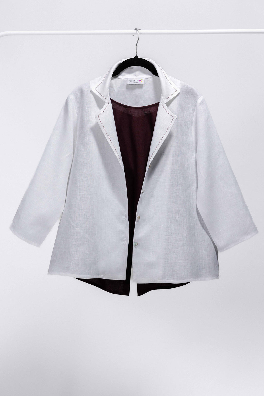 CAMICIA DECO lino bianco con ricamo bordeaux