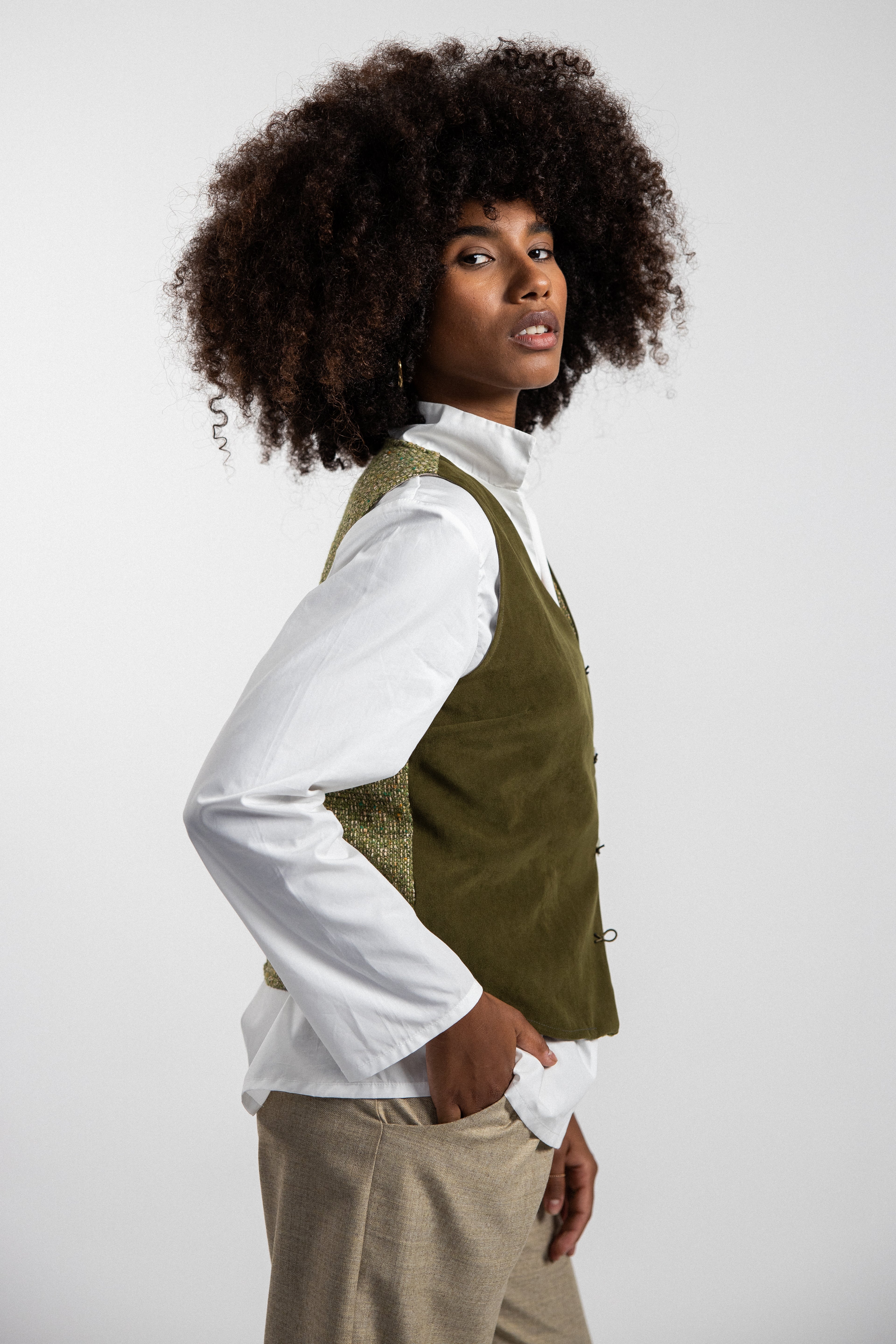 GILET ELLIOT velluto millerighe verde